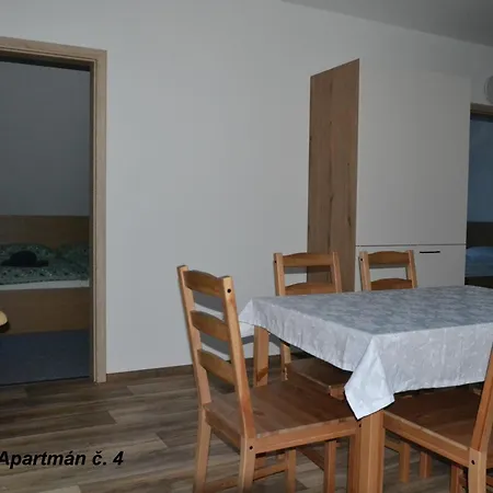 Benatky Suchdol nad Luznici