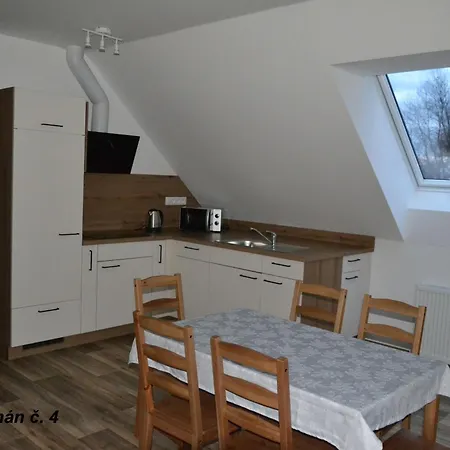Benatky Daire Suchdol nad Luznici