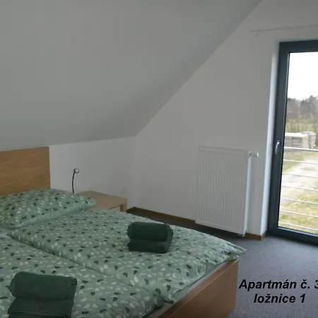 Benatky Apartamento Suchdol nad Luznici