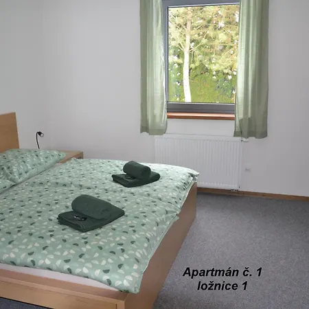 Benatky Apartamento