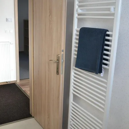 Apartamento Benatky Suchdol nad Luznici